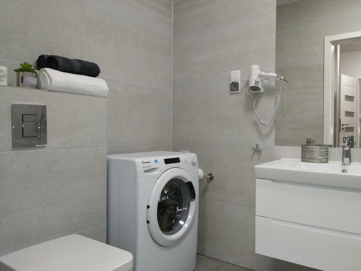 Apartament Z Wellness Nadmorskie Tarasy Kołobrzeg Exterior foto
